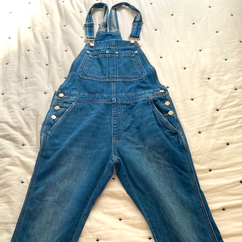 Gap overalls